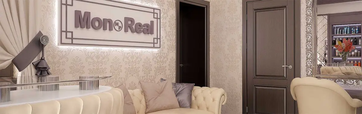 Робоча зона студії Mon Real Beauté із дзеркалами та полицями для інструменту